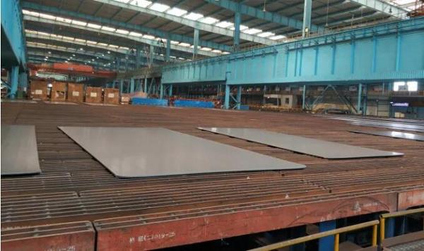 南钢交付大宽度耐热合金钢板