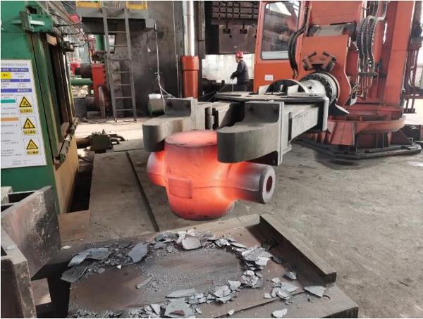 工艺创新！中冶重工3-140Mpa旋塞阀锻件试制成功