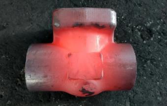 中冶重工2吋阀体锻件试制成功