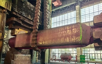 特大海工锤芯锻件，顺利锻造！