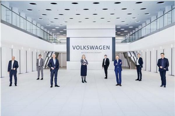 一图尽览 大众（奥迪）、奔驰、宝马电动化"运程"