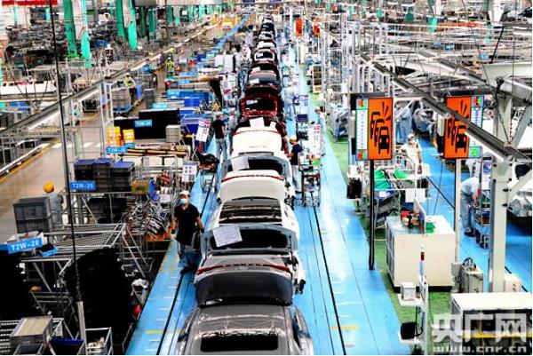 上新了，车间！“川”型布局高效节拍，这座汽车工厂不一般