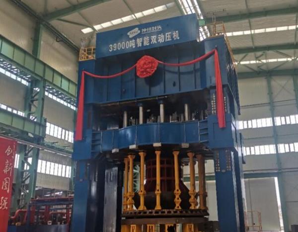 年产60000吨大型高端装备封头生产线投产！