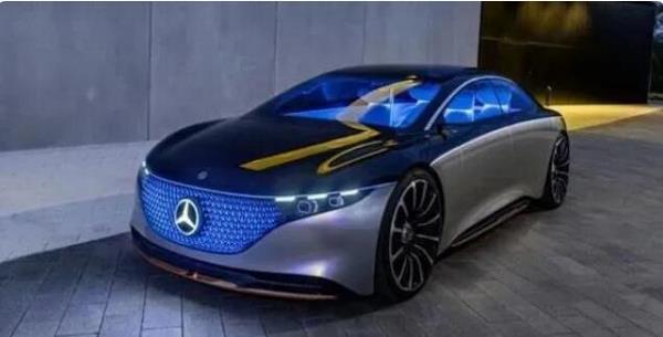 戴姆勒拟投10亿欧元建全球电池生产基地！