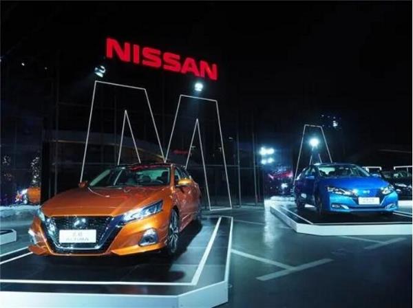 日产宣布出售所持戴姆勒股份！