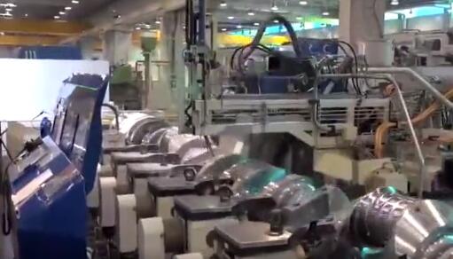 德国如何制造大型发动机曲轴？